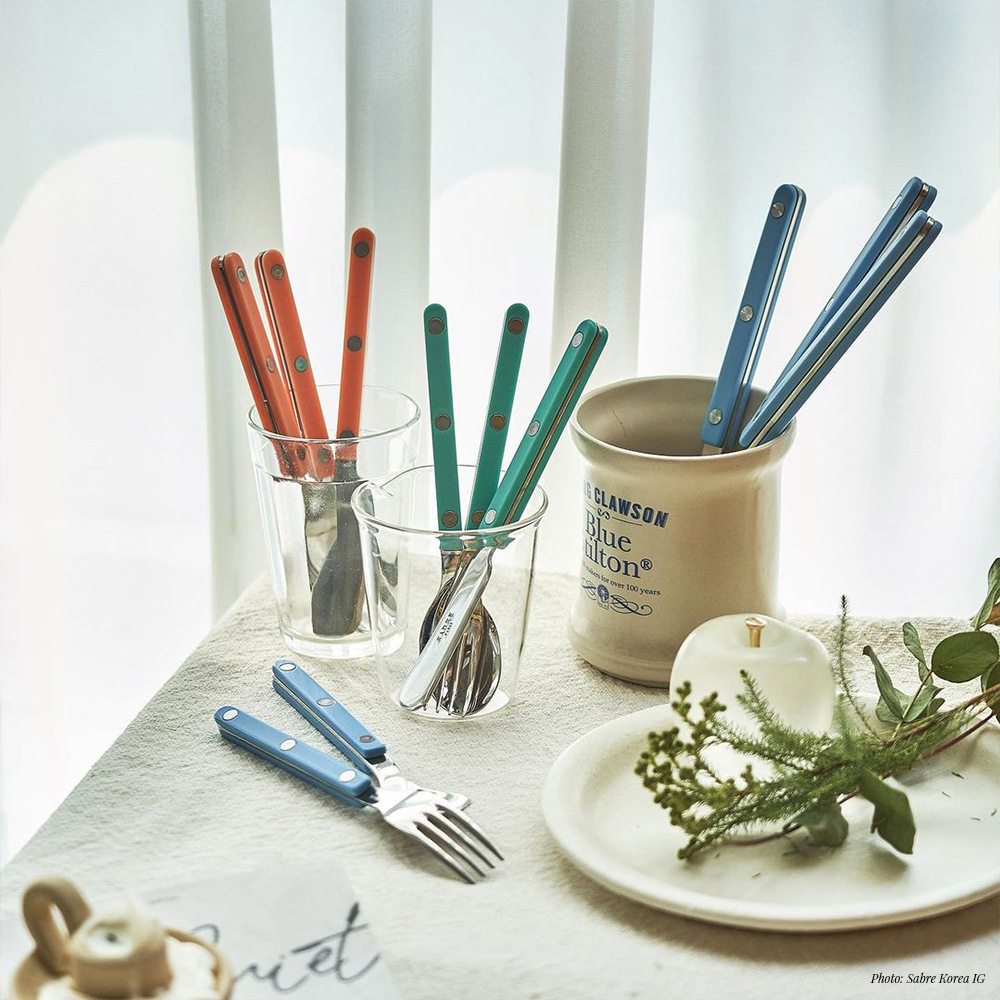 SABRE | Bistrot 復古酒館鈕扣系列 | 塔派鏟 | 亮面 | 裸膚粉