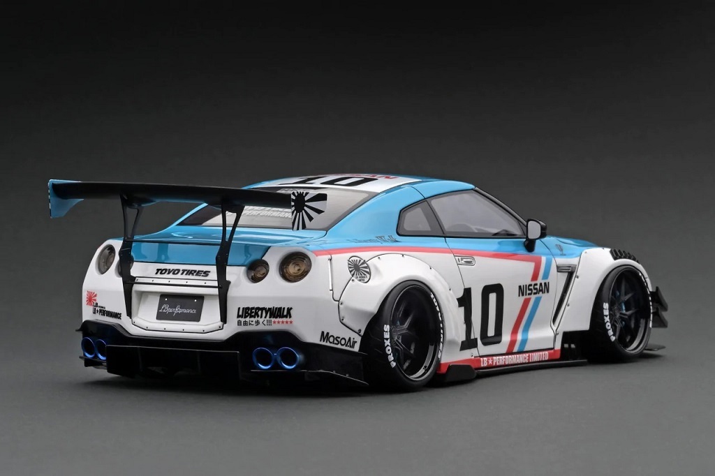 1/18 IG LB-WORKS Nissan GT-R R35 type 2 White/Blue (IG2344)
