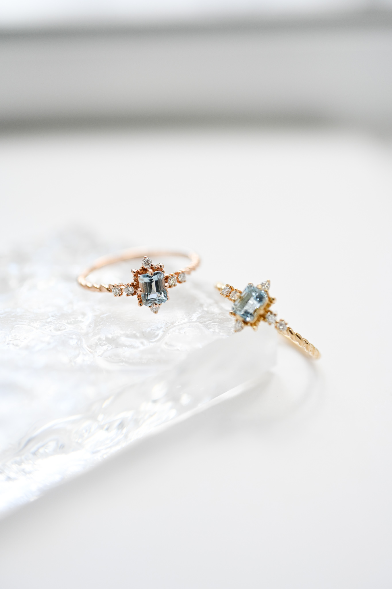 18K Vincaria Aquamarine Diamond Ring