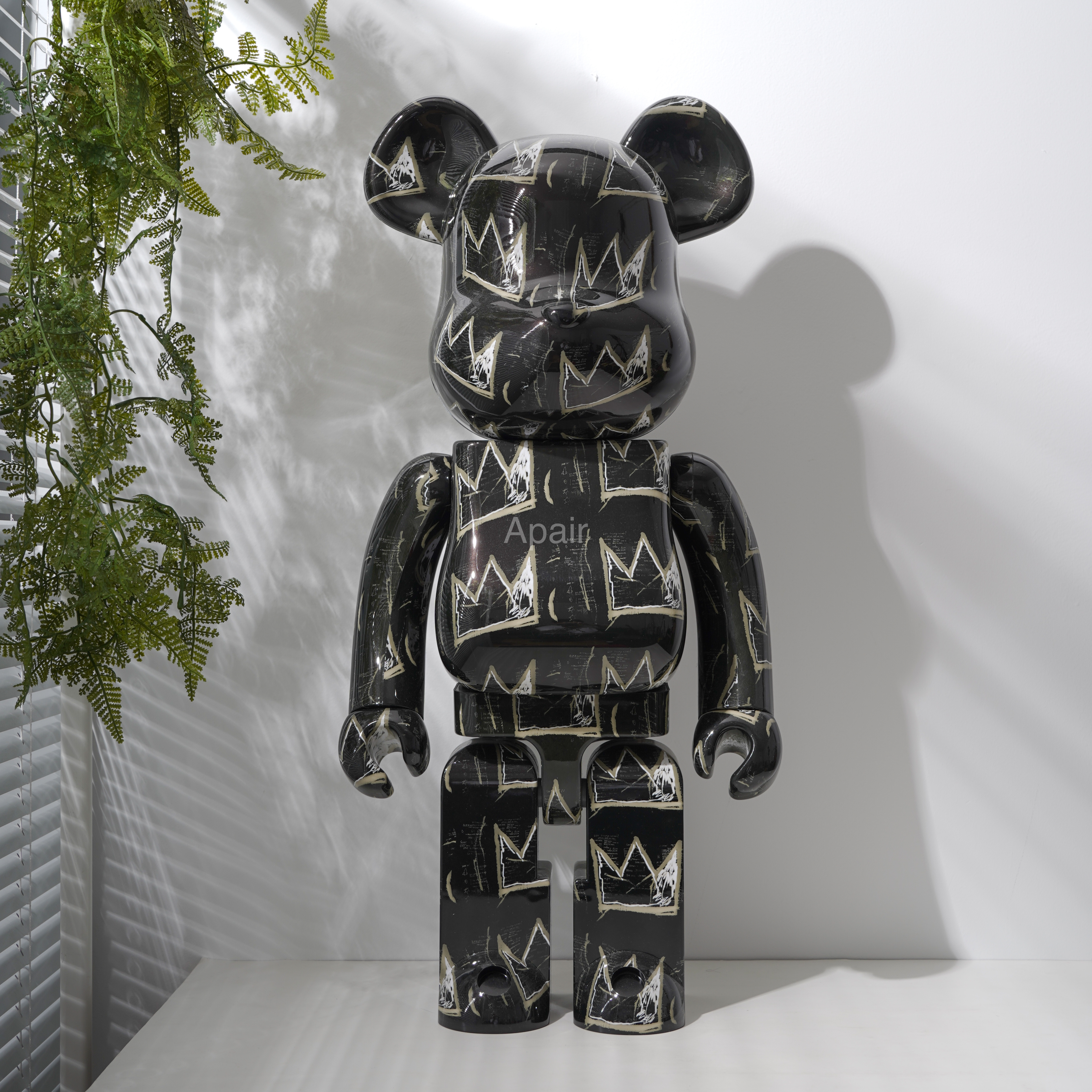 BE@RBRICK Jean-Michel Basquiat 8 巴斯奎特八代庫柏力克熊