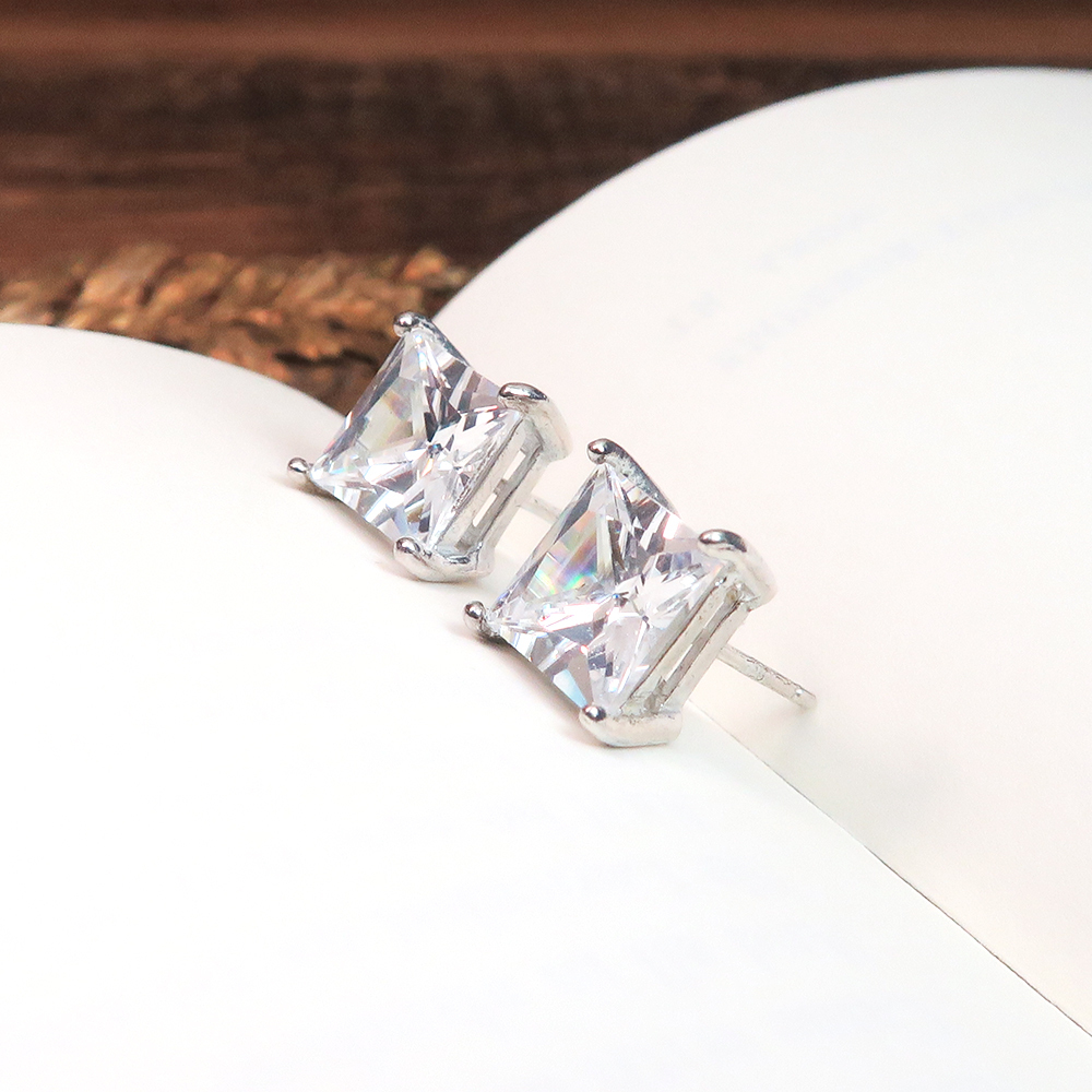 極簡方形 7mm 單鑽耳環 爪鑲設計 925純銀耳環 必備款 女生耳環