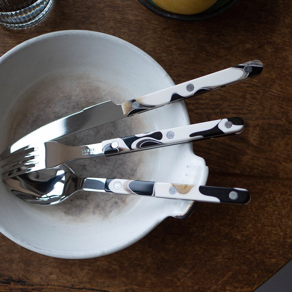 SABRE | Bistrot 復古酒館鈕扣系列 | 主餐湯匙 | 亮面 | 沙丘黑