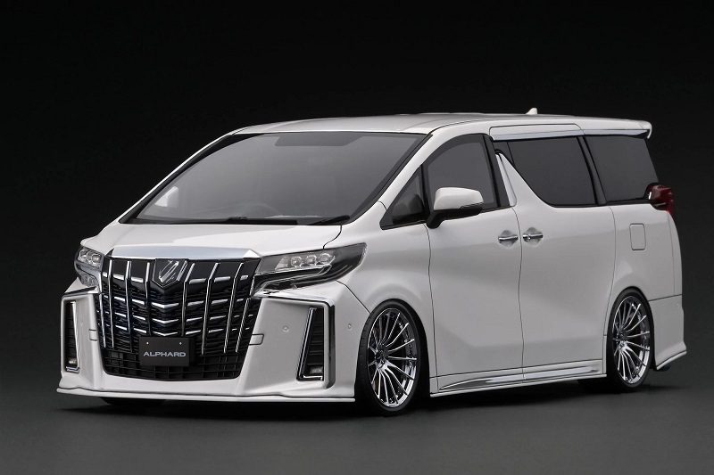 1/18 IG Toyota Alphard (H30W) Executive Lounge S Pearl Whilte (IG2428 )