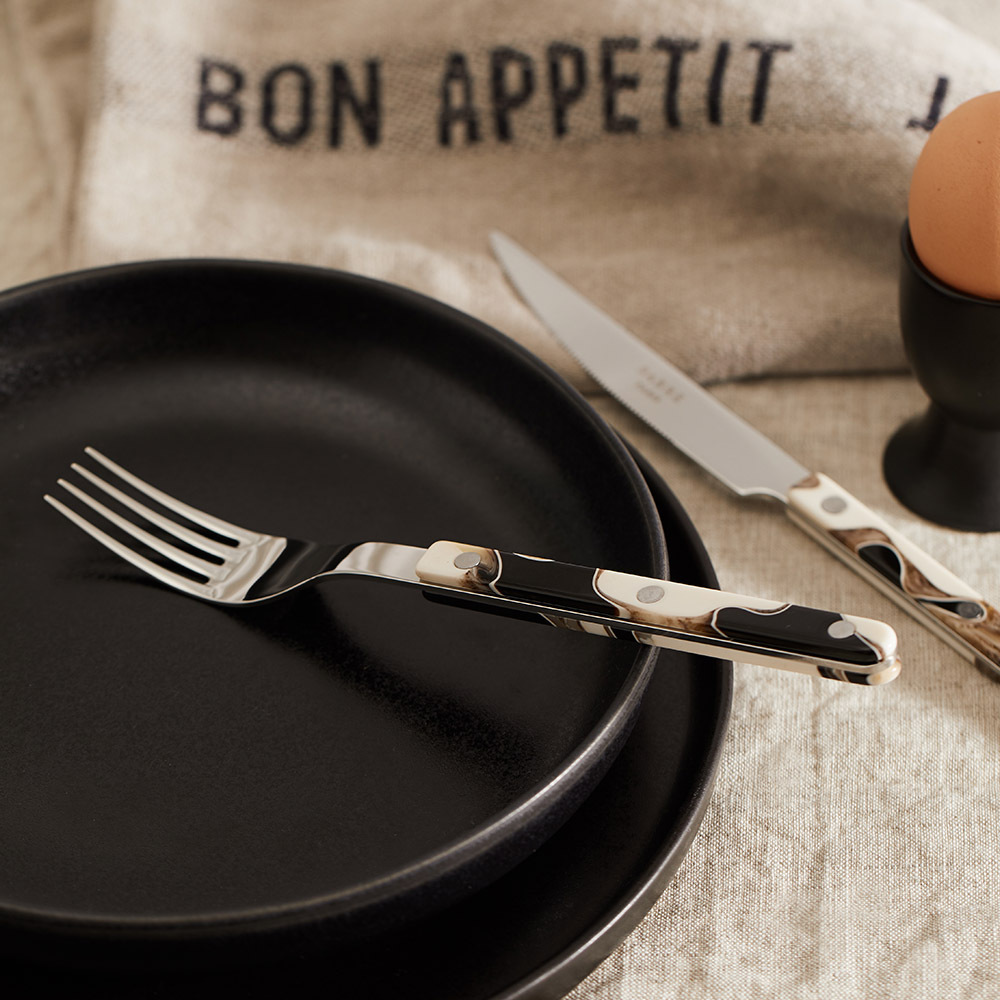 SABRE | Bistrot 復古酒館鈕扣系列 | 沙拉叉 | 亮面 | 沙丘黑