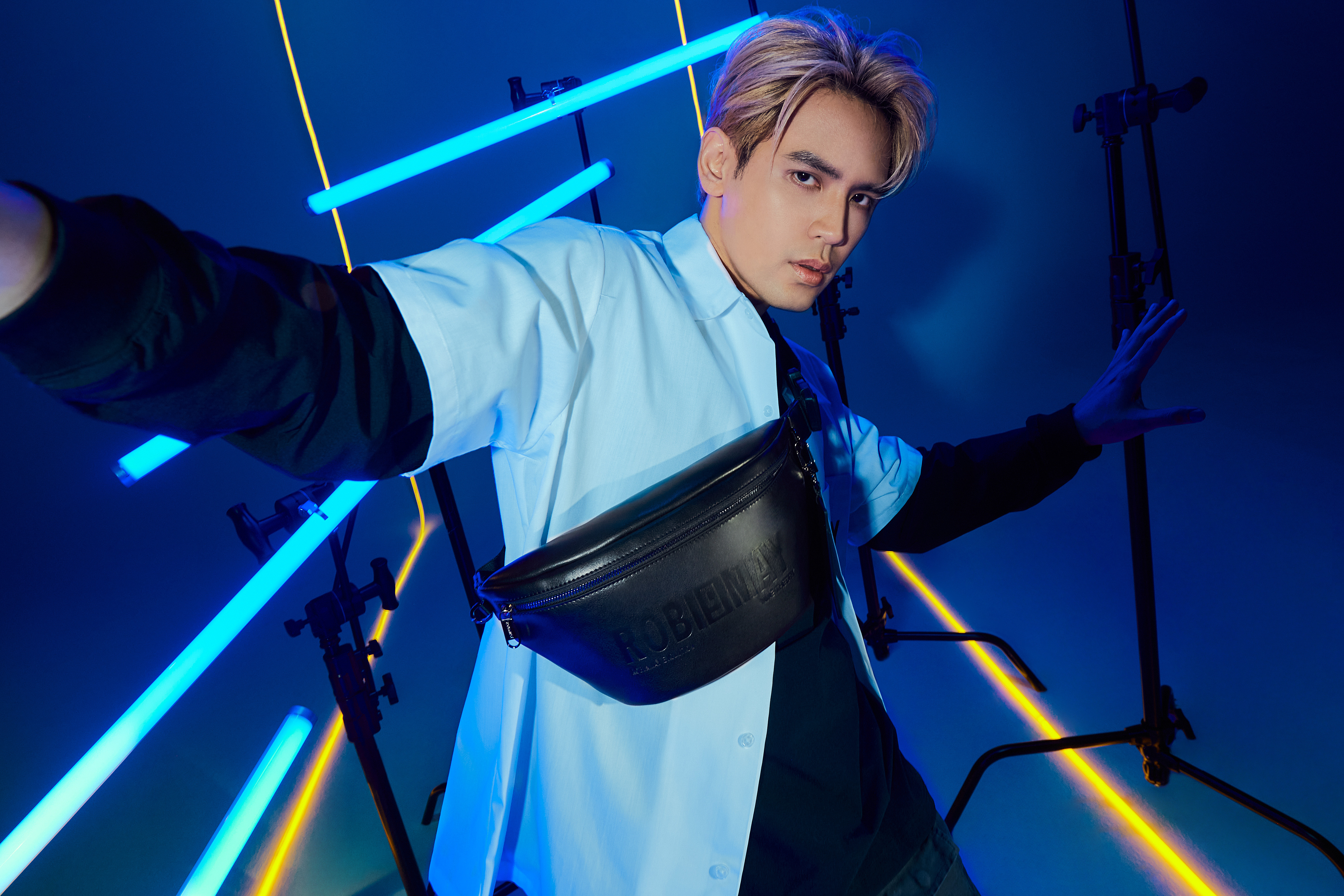 九號玩家胸包，霧面啞光光澤感低調有型。