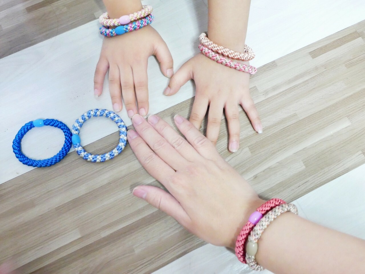 | 髮圈推薦 | 妝漾 韓系時尚髮圈，夏天一定要擁有的彈力髮圈．親子髮飾