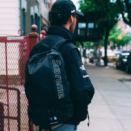 SUPREME X THE NORTH FACE TREKKING CONVERTIBLE BACKPACK AND WAIST