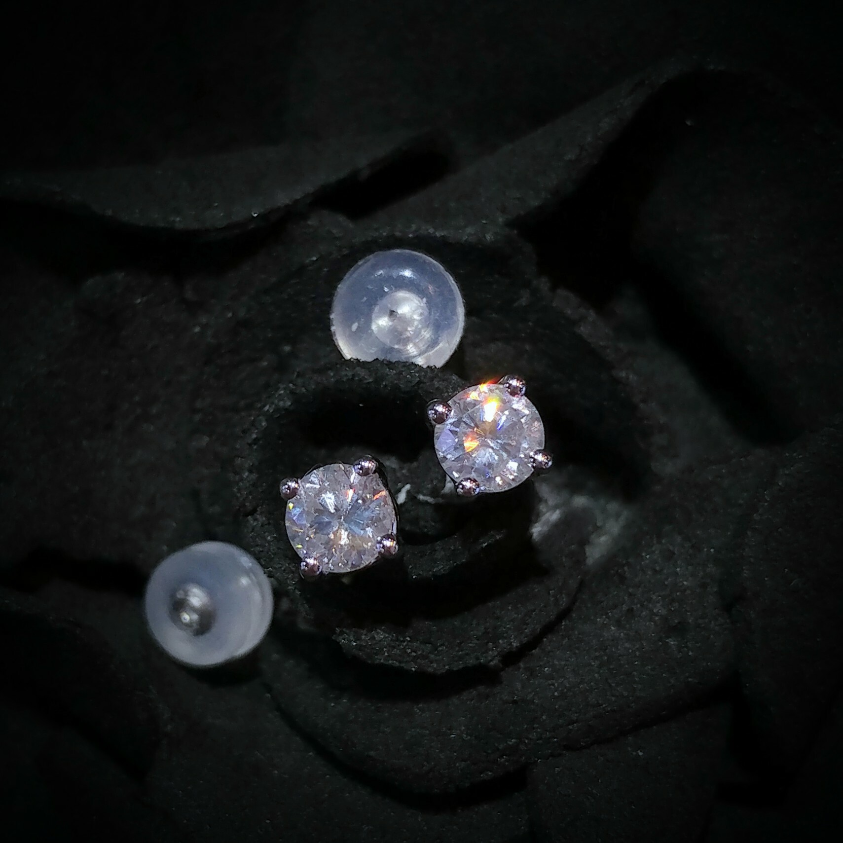 全新18K白金【主石51份鑽石】耳環