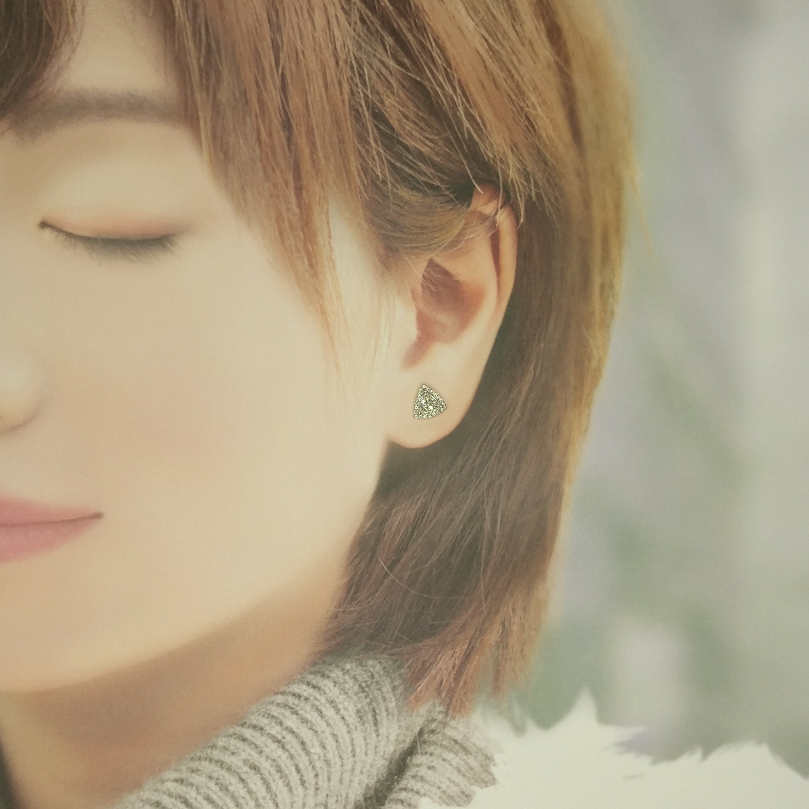 18K White Gold 0.89ct Triangle Cut Diamond Earrings