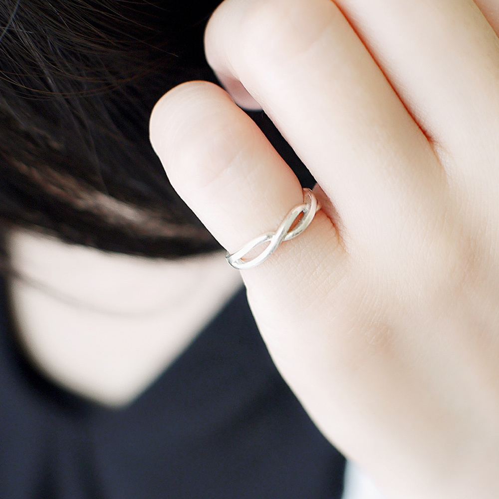 交錯的思念純銀戒指(尾戒)/SR917N