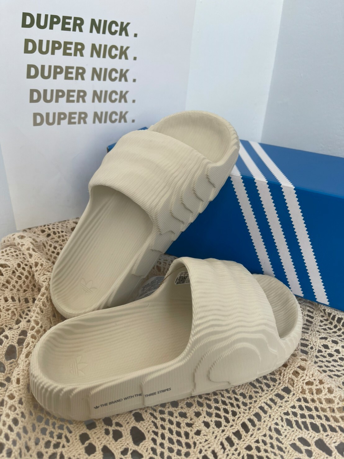 adidas Adilette 22 Slides 米白