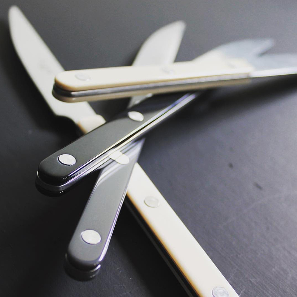 SABRE | Bistrot 復古酒館鈕扣系列 | 配餐用叉匙組 | 亮面 | 卡其色