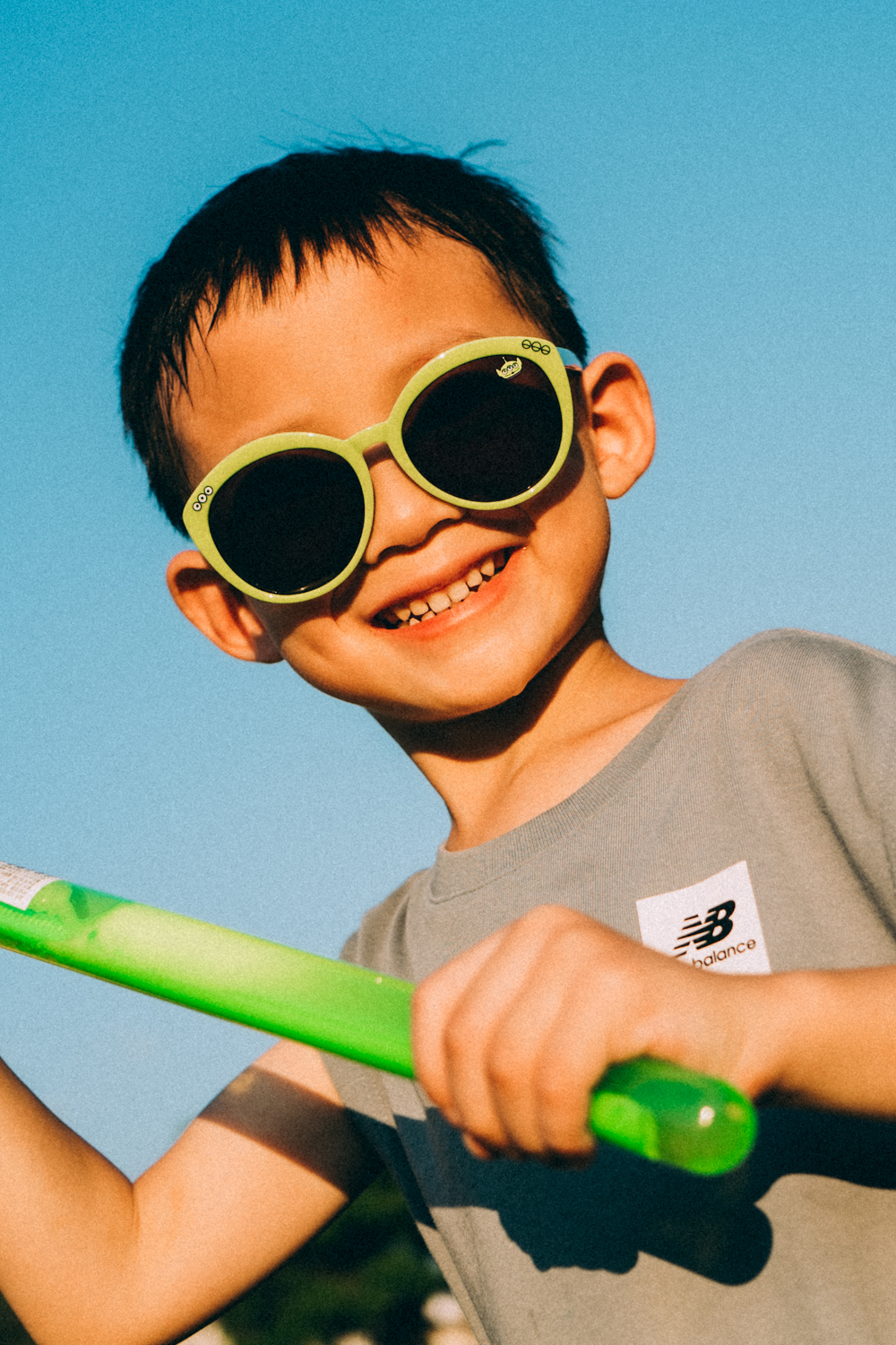 klassic,klassiceyewear,pixar,disney,迪士尼兒童墨鏡,迪士尼聯名墨鏡,小孩墨鏡,寶寶墨鏡,兒童墨鏡,墨鏡,墨鏡品牌,兒童視力,視力保健