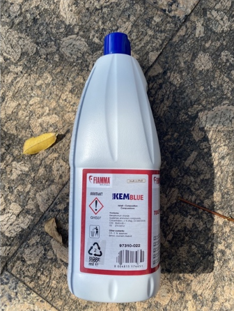 unrv.馬桶藥水(上/下)