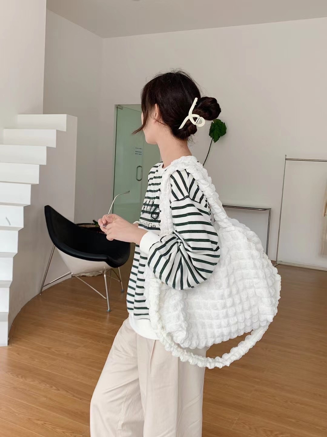 韓版大容量皺摺泡泡包/2色