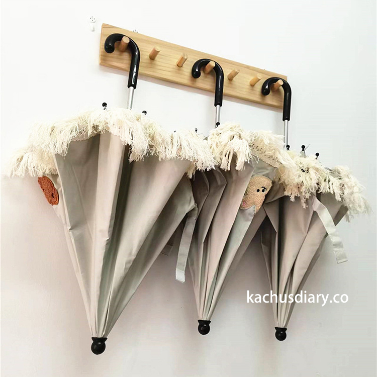 little bear small umbrella