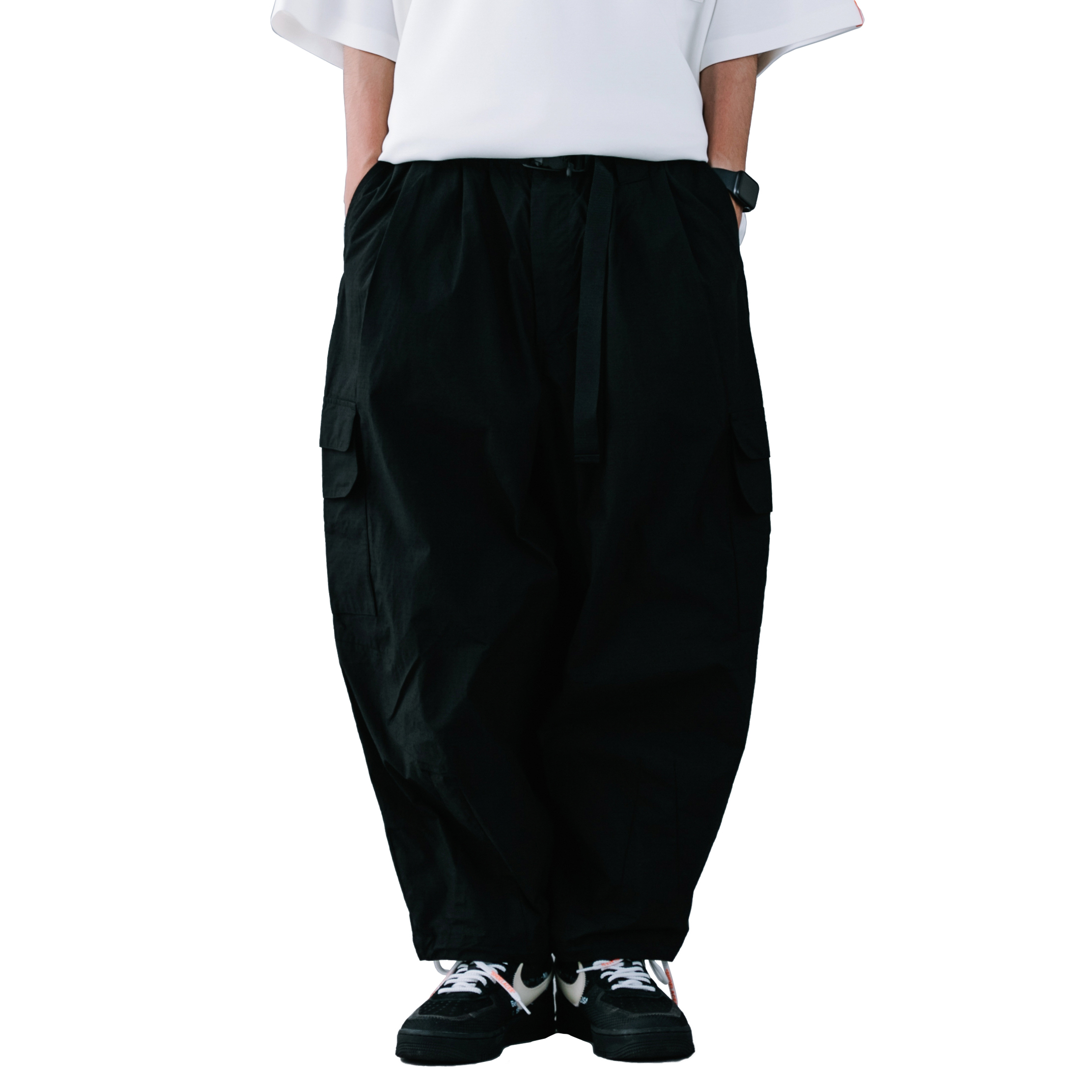 TIGHTBOOTH - Empire Ballon Cargo Pants - Black