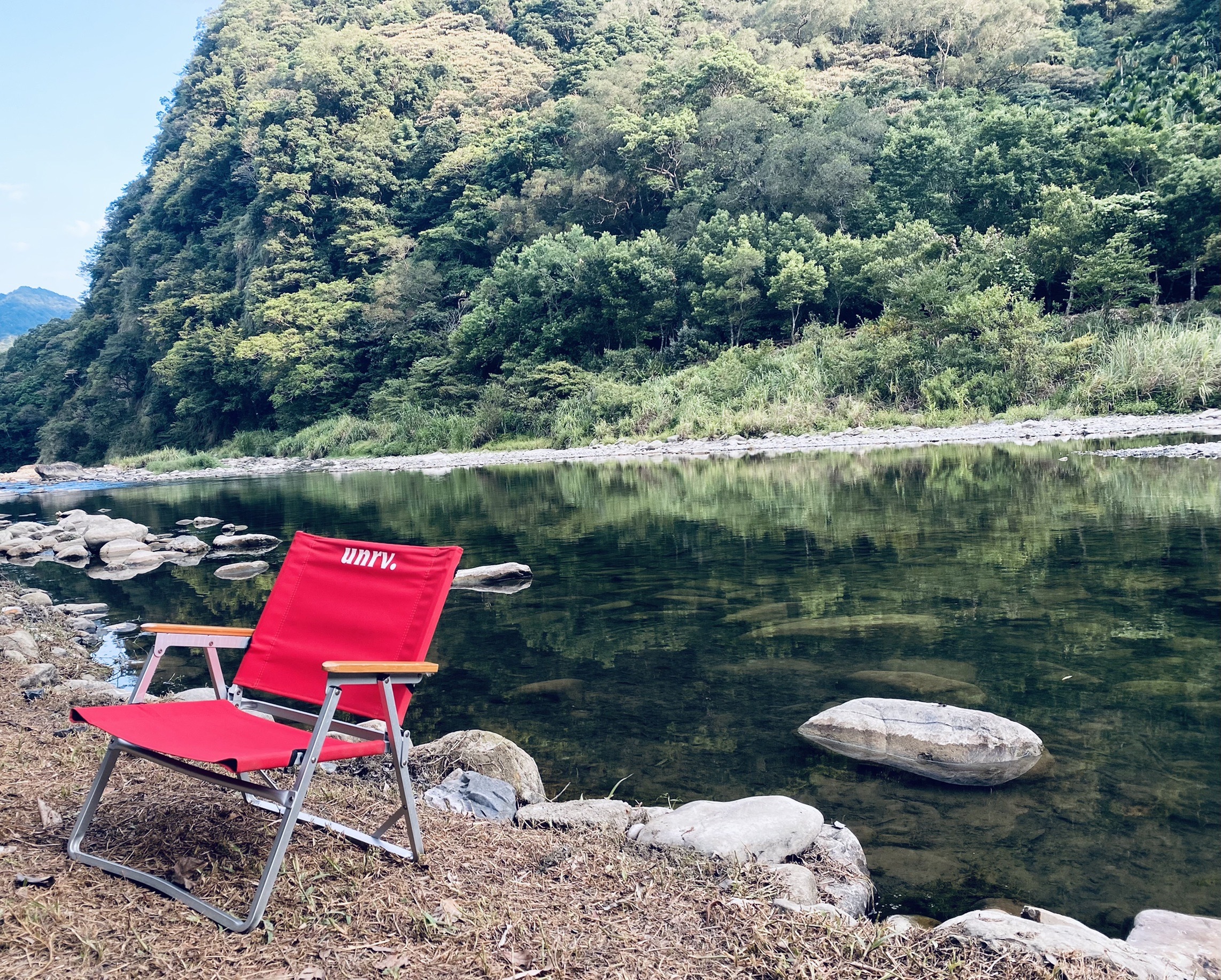 限時優惠:unrv.紅.咖啡椅-買一送一