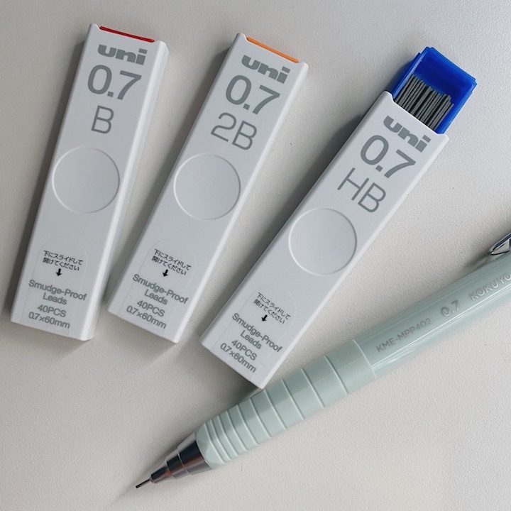 UNI 抗髒污 0.7mm自動鉛筆筆芯 Smudge-Proof Leads