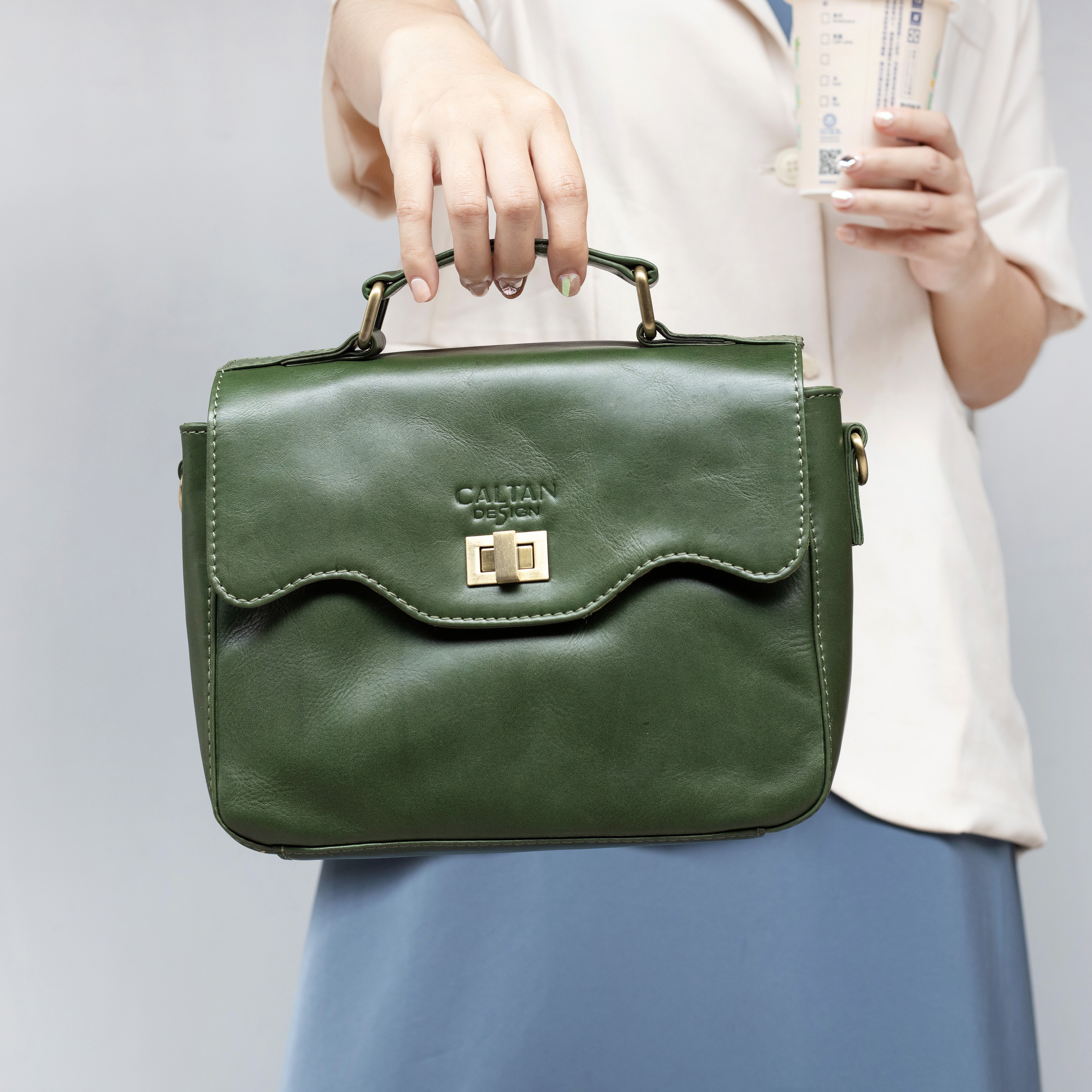 甜美風輕巧波浪開口兩用斜背/手提包-cd綠(5223cd綠)