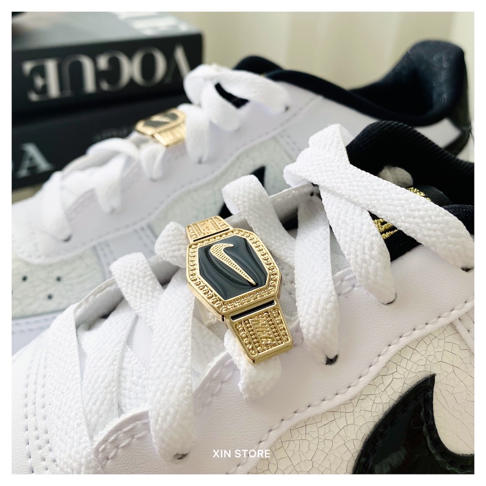 Nike Air Force 1 LV8 World Champions (GS) 經典黑勾白黑