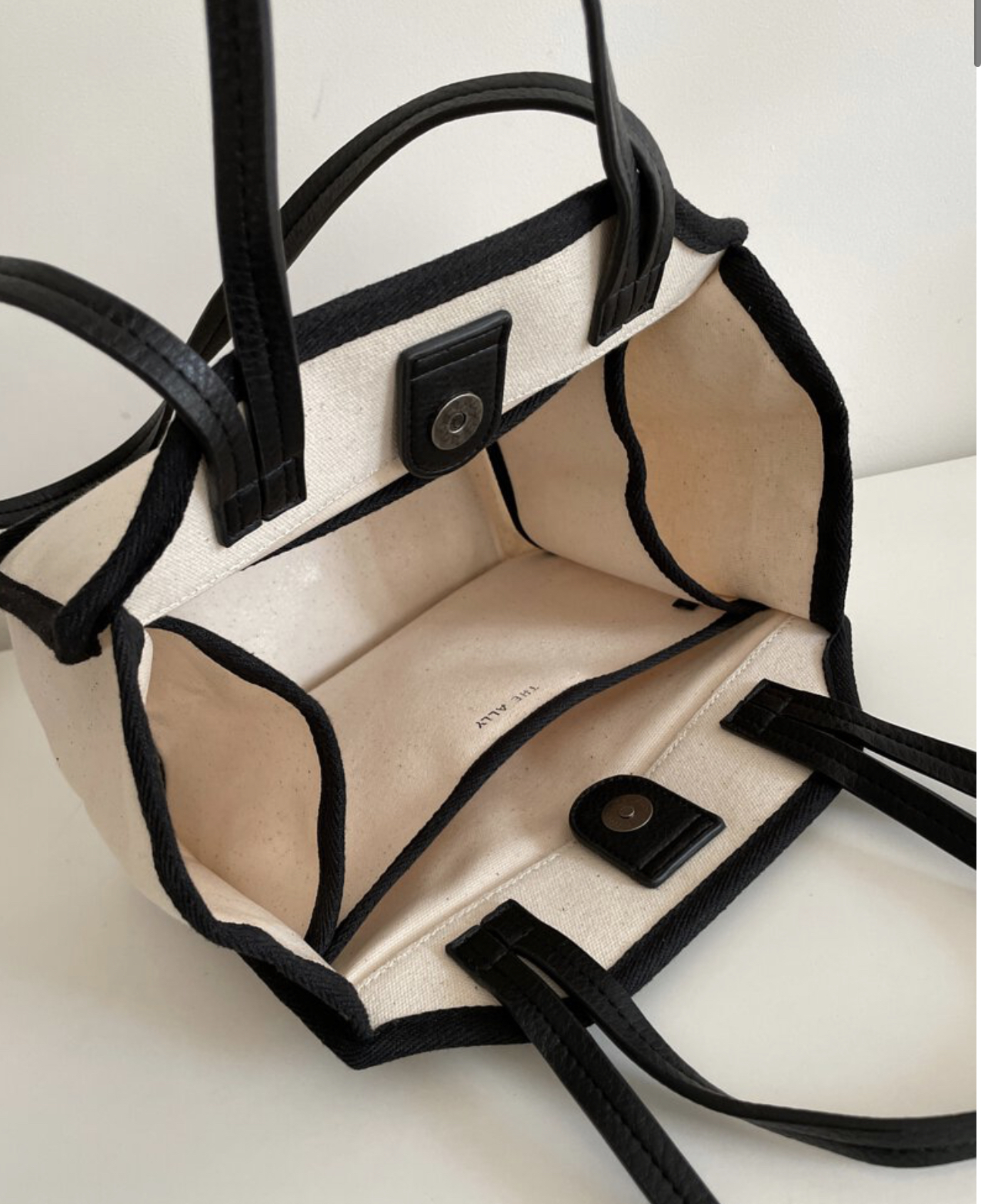 KR | Mond bag 布料較淺色| 2 colours