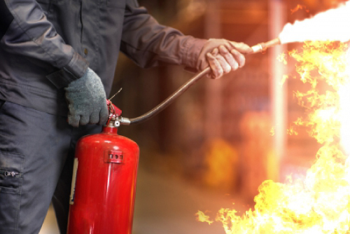 居家滅火器怎麼選？完整介紹居家滅火器，讓你掌握4大挑選原則