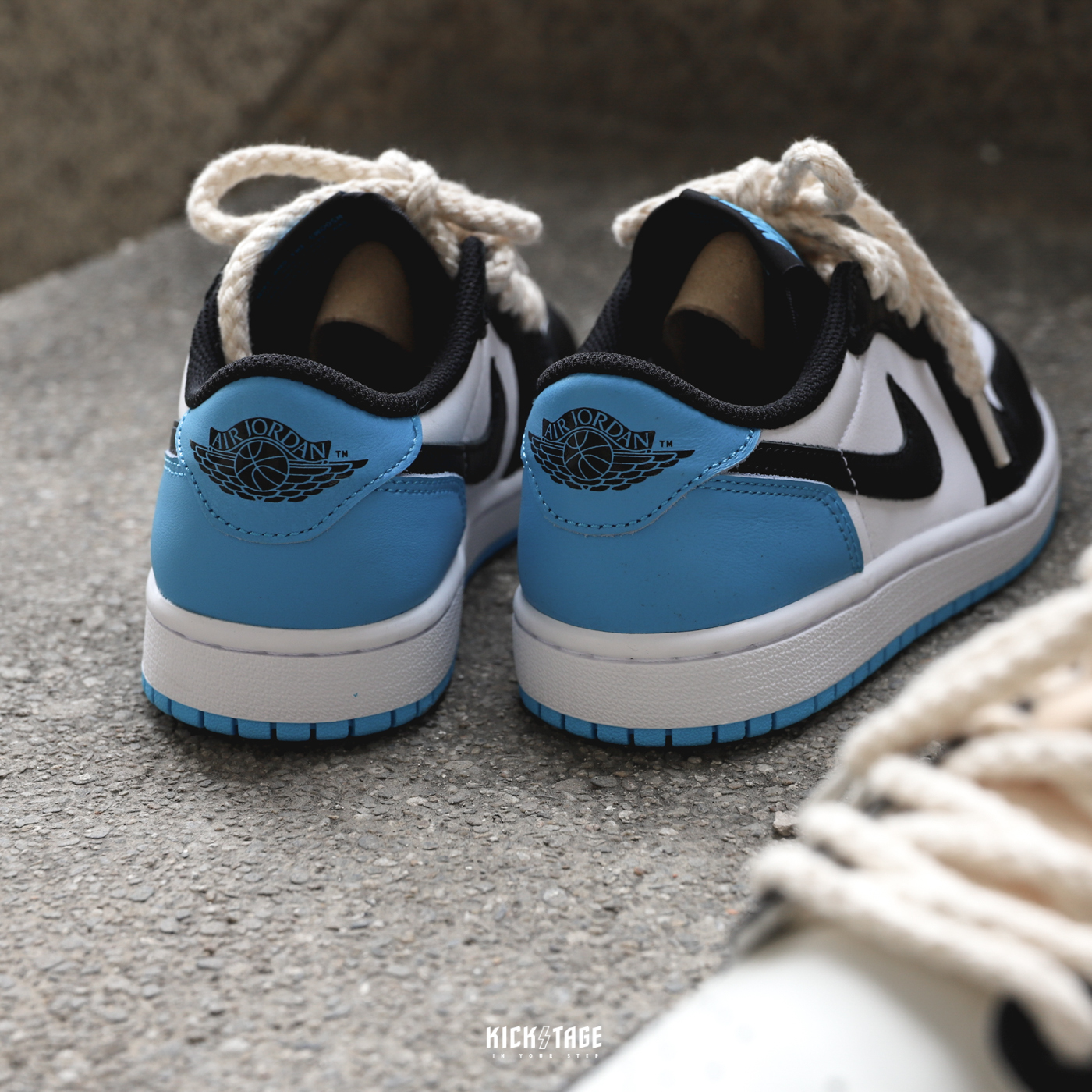 NIKE AIR JORDAN 1 OG LOW 一代AJ1 白藍黑頭【CZ0775-104】