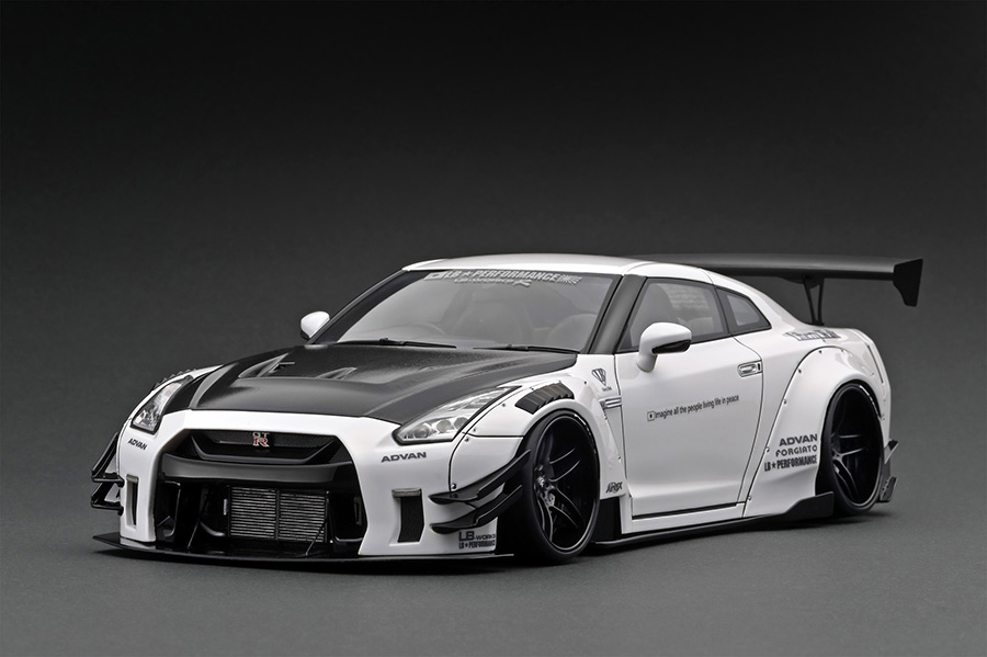 1/18 IG LB-WORKS Nissan GT-R R35 type 2 White (IG2342)