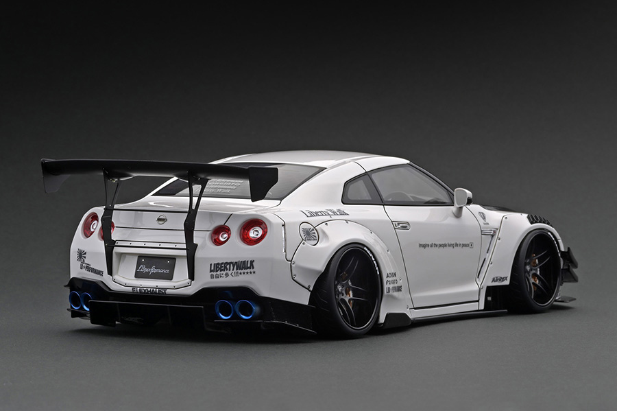 1/18 IG LB-WORKS Nissan GT-R R35 type 2 White (IG2342)