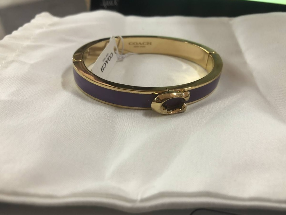 S] COACH SIGNATURE PUSH HINGED BANGLE,PURPLE/GOLD