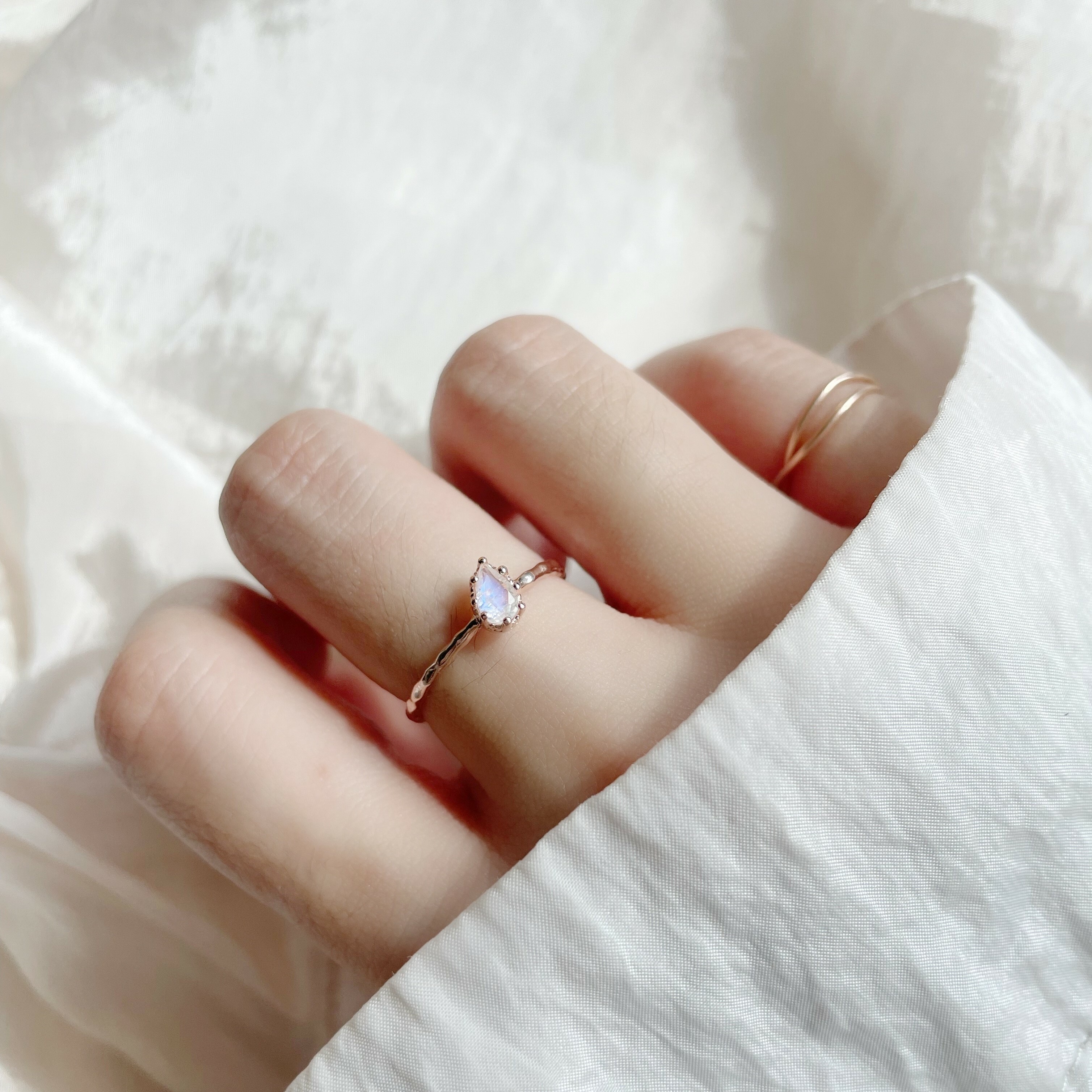 歪歪鑽面水滴月光石戒指