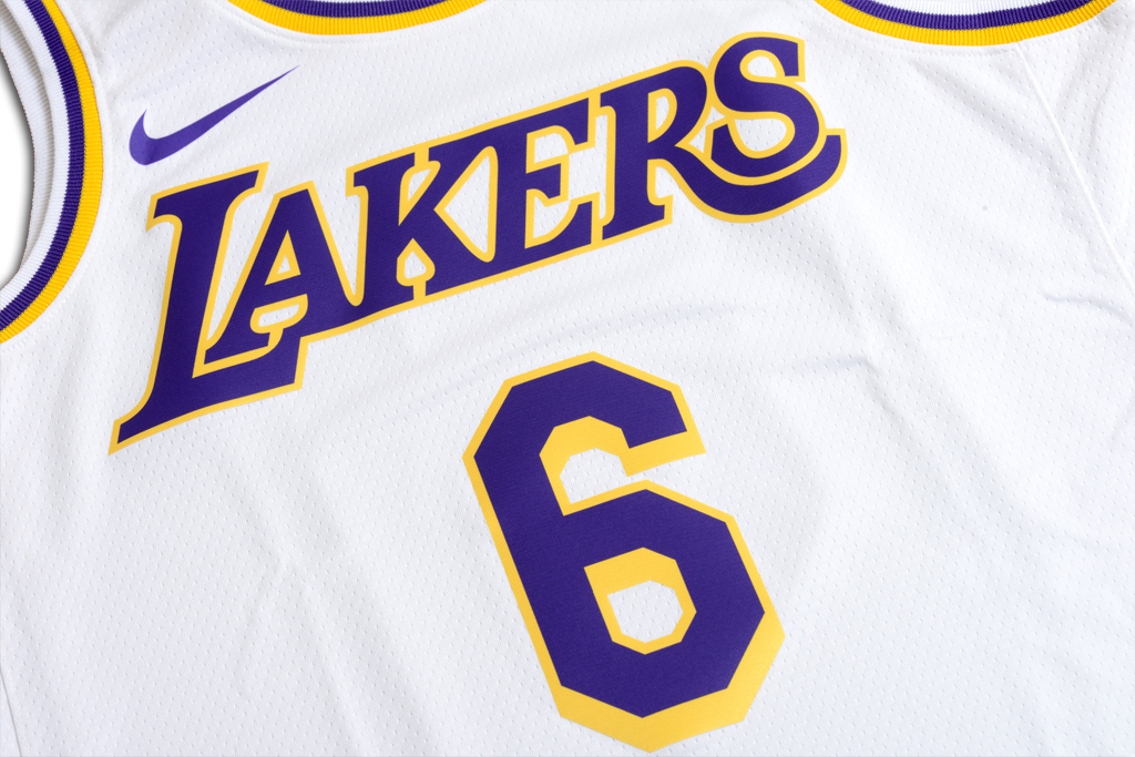 Nike 洛杉磯湖人隊 LeBron James 聯盟版 Swingman 球衣