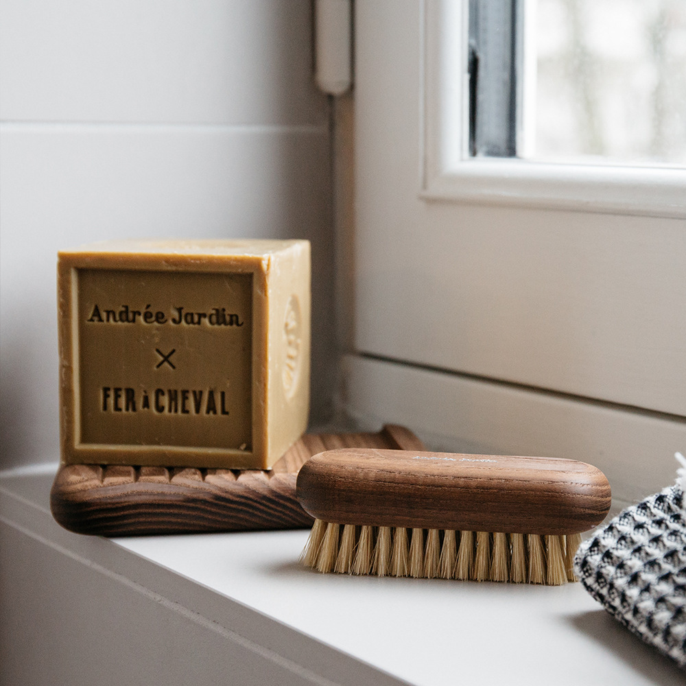 ANDREE JARDIN  X  FER A CHEVAL l 皂盤清潔禮盒組