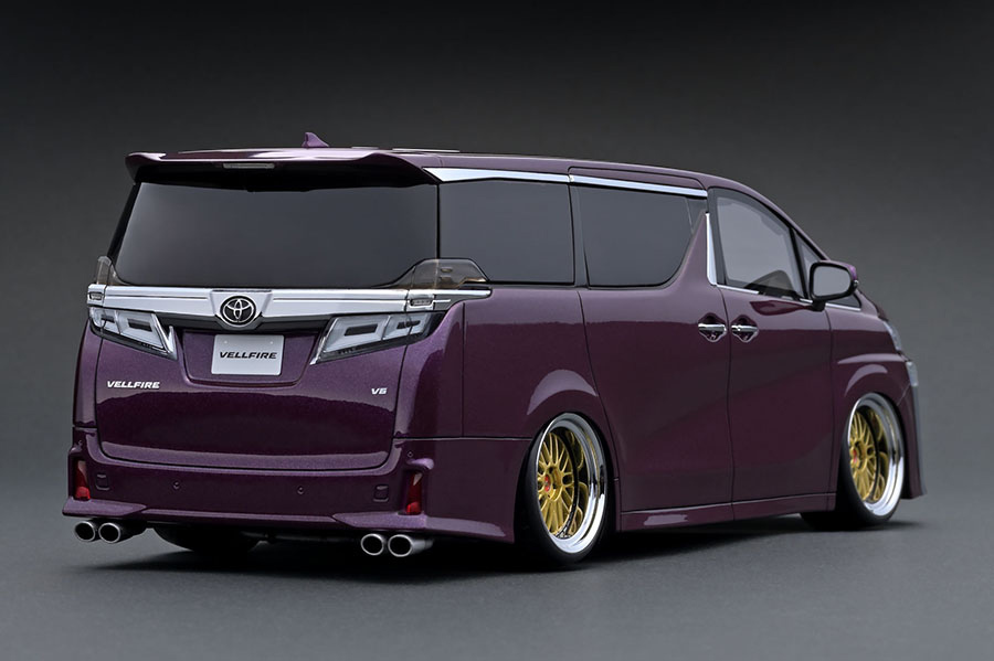 1/18 IG Toyota Vellfire (30) ZG Purple Metallic (IG1674)