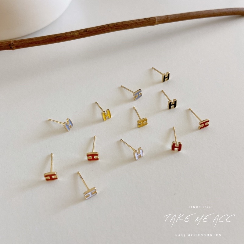 好想要包色的字母耳環｜純銀耳環