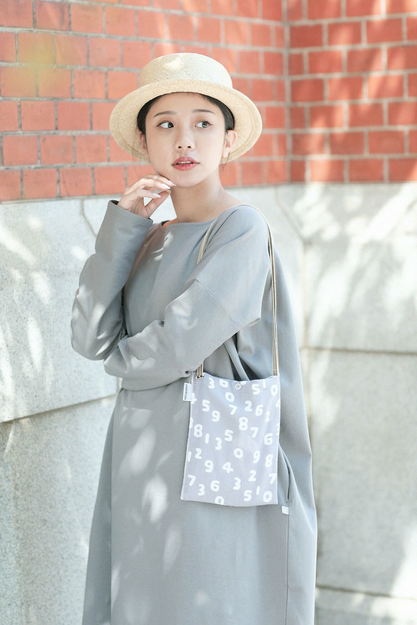 SOU・SOU 伊勢木棉淺灰色斜揹包