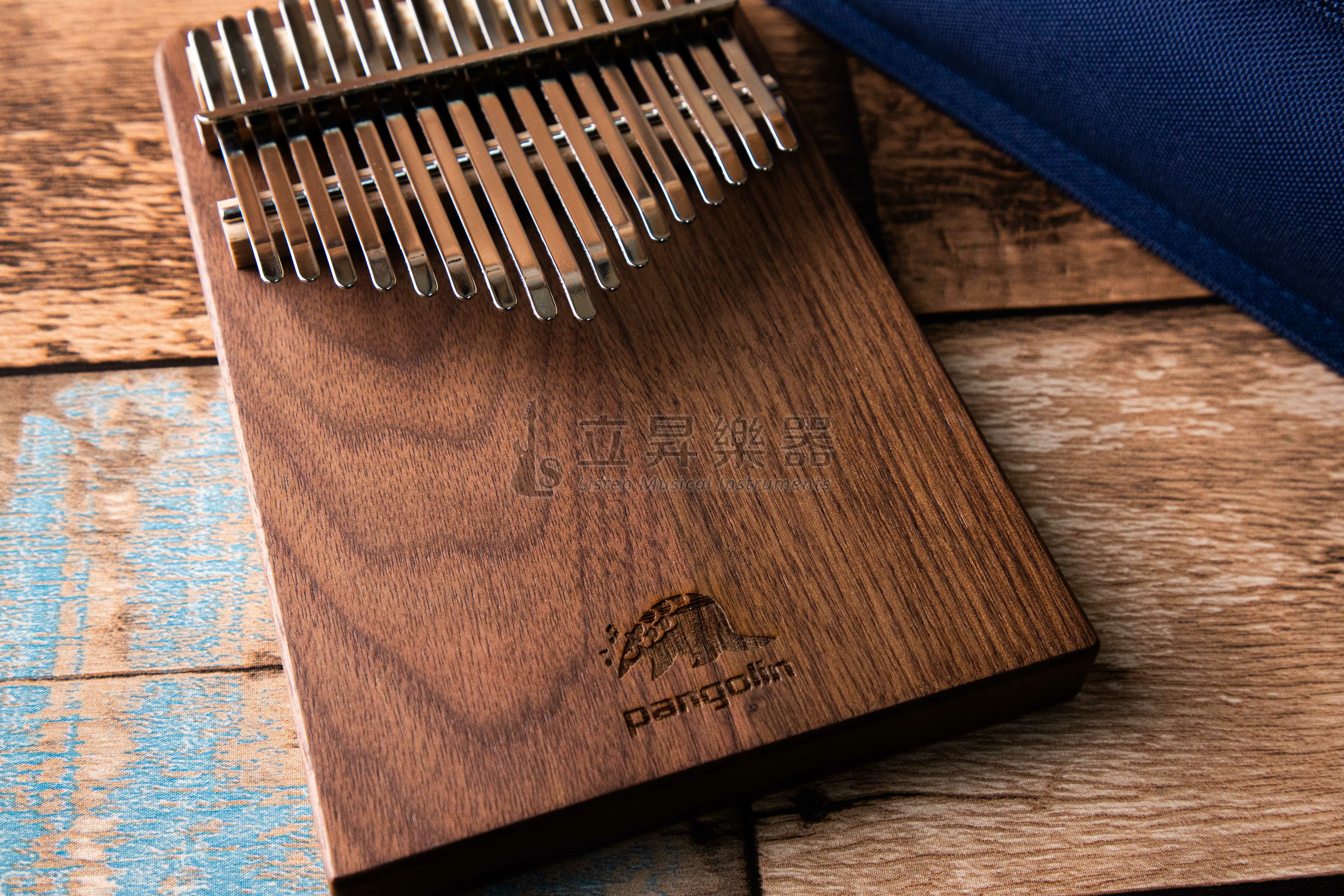 Pangolin 胡桃木拼接 板式 卡林巴琴 拇指琴 kalimba 17音