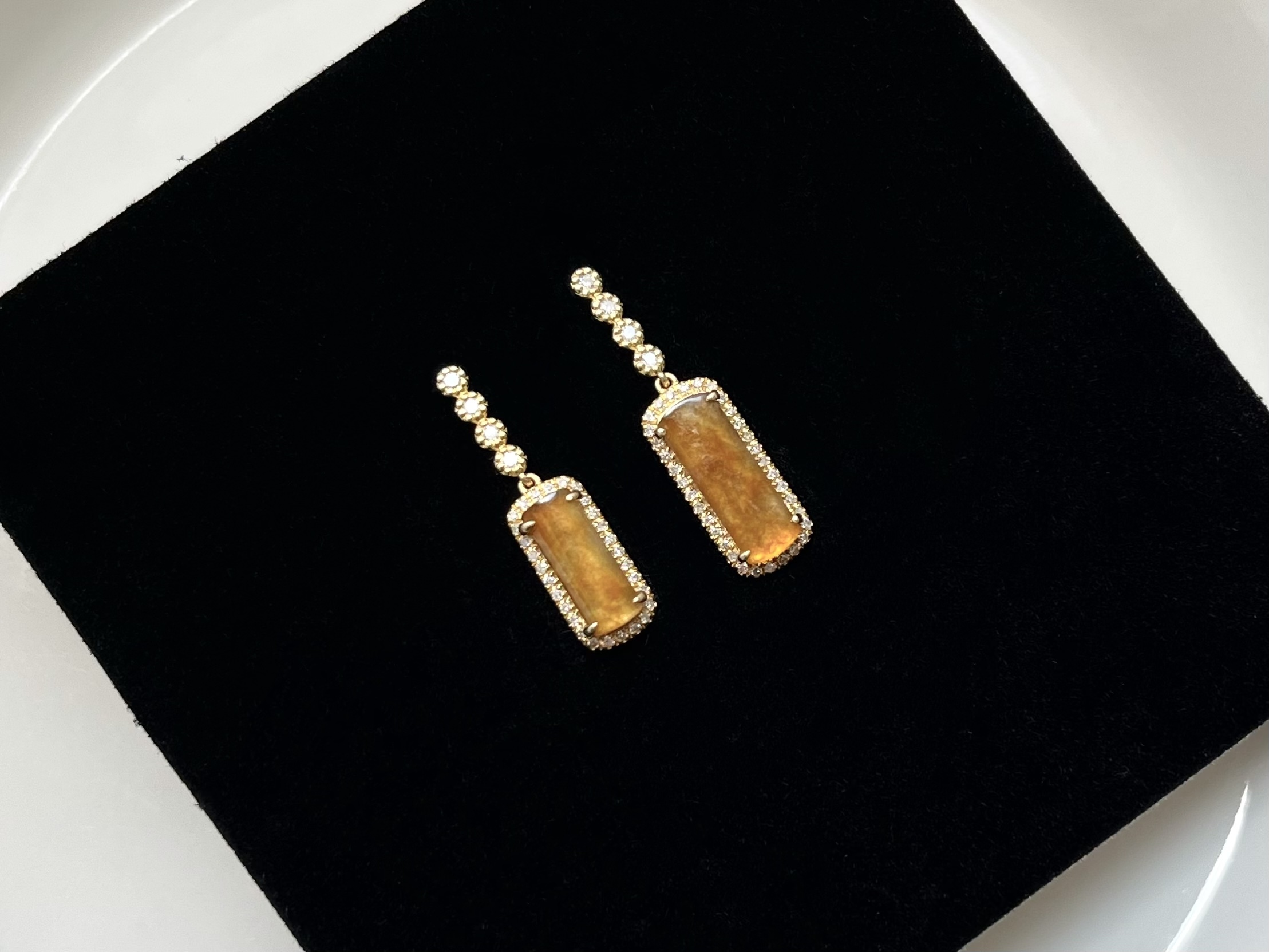 獨家冰沁黃橘馬鞍設計耳墜