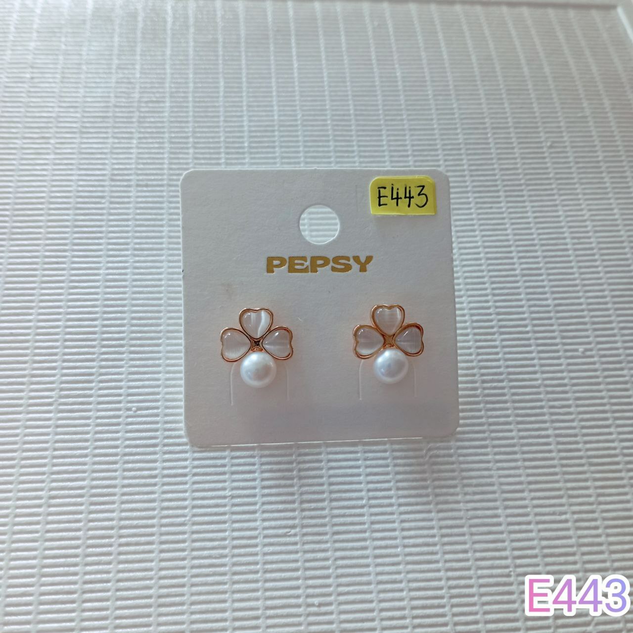 《小幸运》纯银三叶草淡水珍珠耳钉