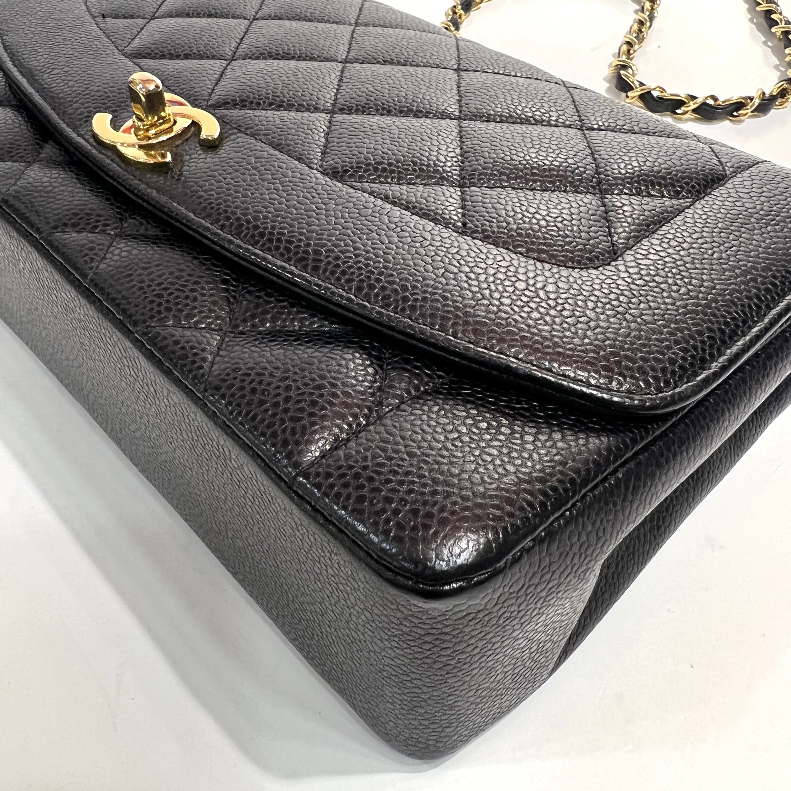 Vintage CHANEL Diana Small Flap Bag - Black 006 – YST.vintage