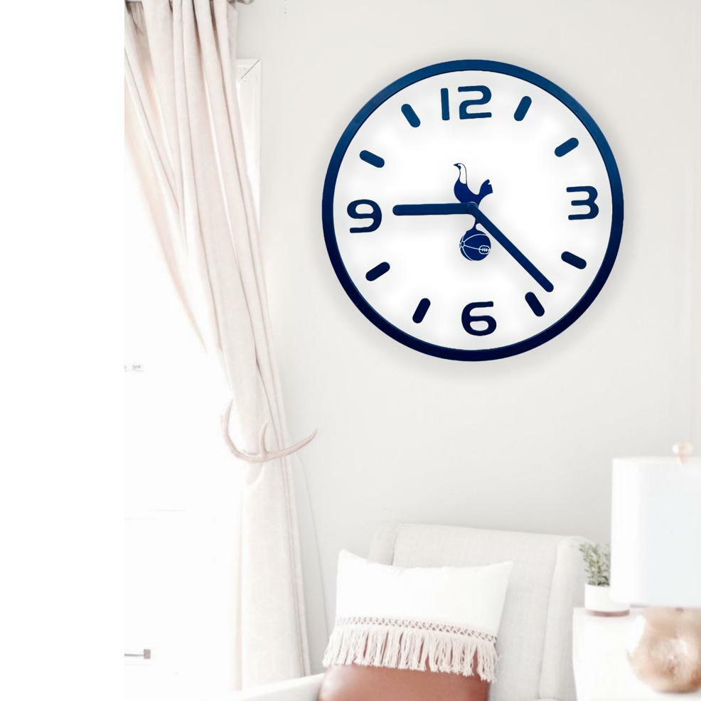 熱刺白藍色立體掛牆時鐘