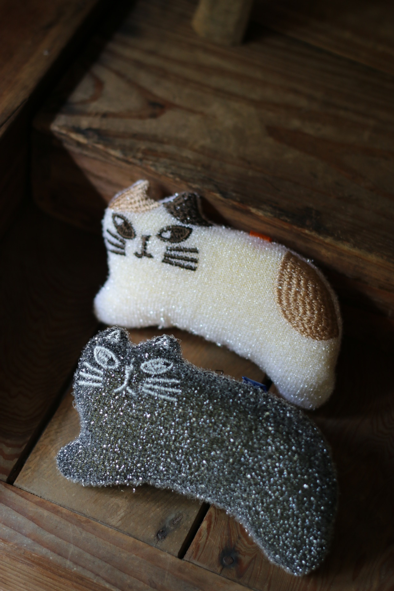 Decole 貓咪清潔海綿