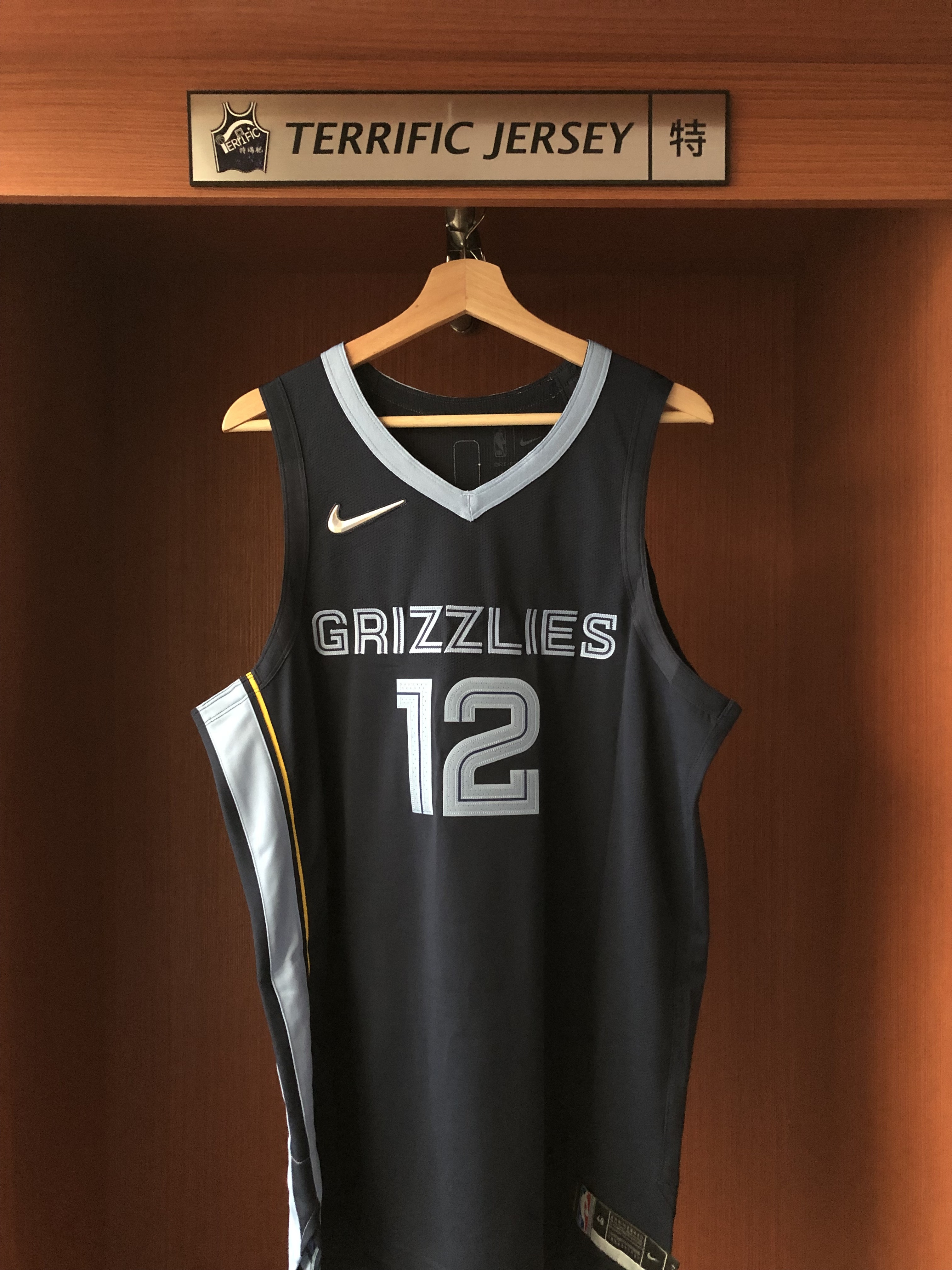 NBA球衣  Ja Morant 曼菲斯灰熊深藍 75周年 鑽石標 Icon Nike Authentic 球員版 電繡 全新