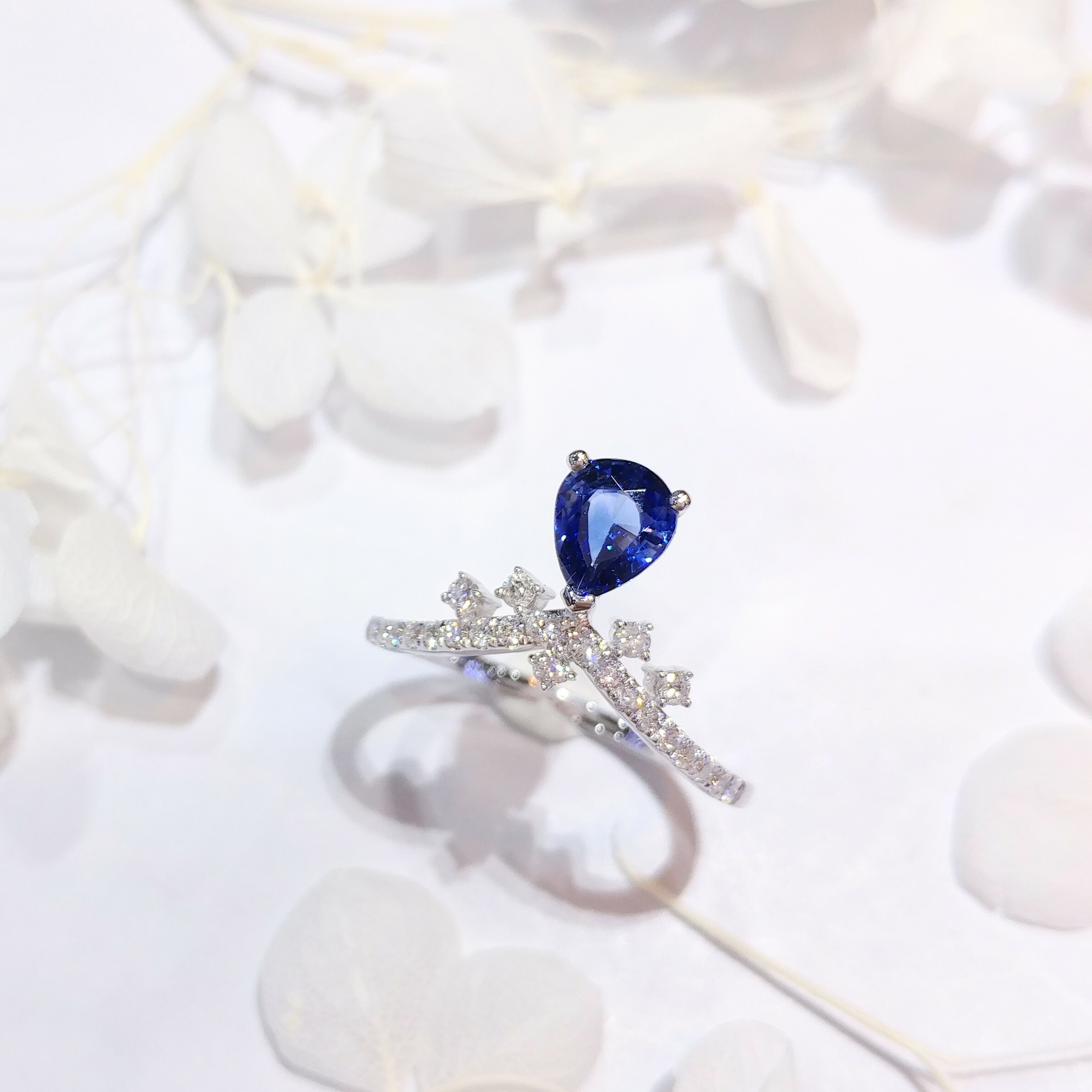 18K White Gold 0.66ct Sapphire and Diamond Ring