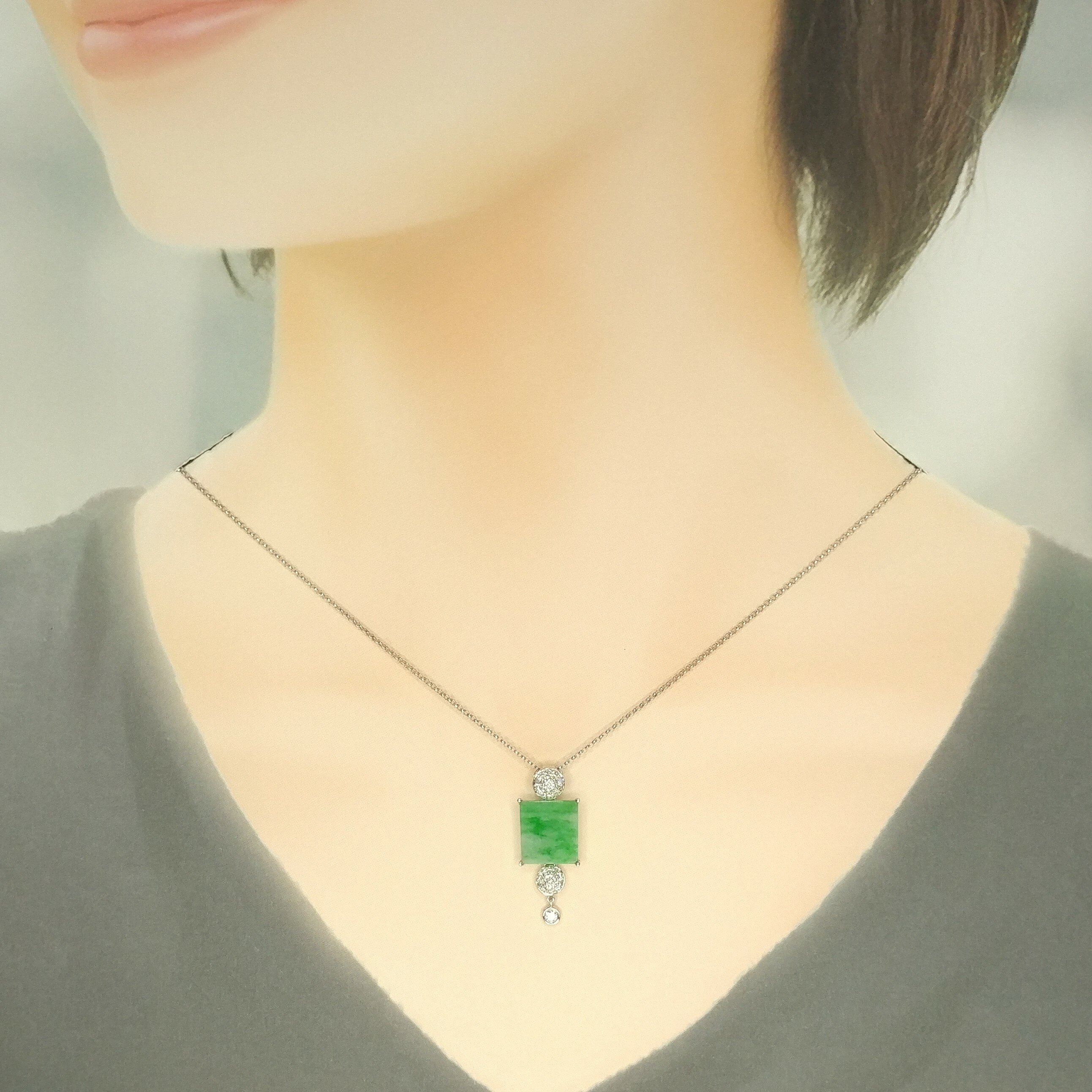 全新18K白金翡翠配35份鑽石吊墜