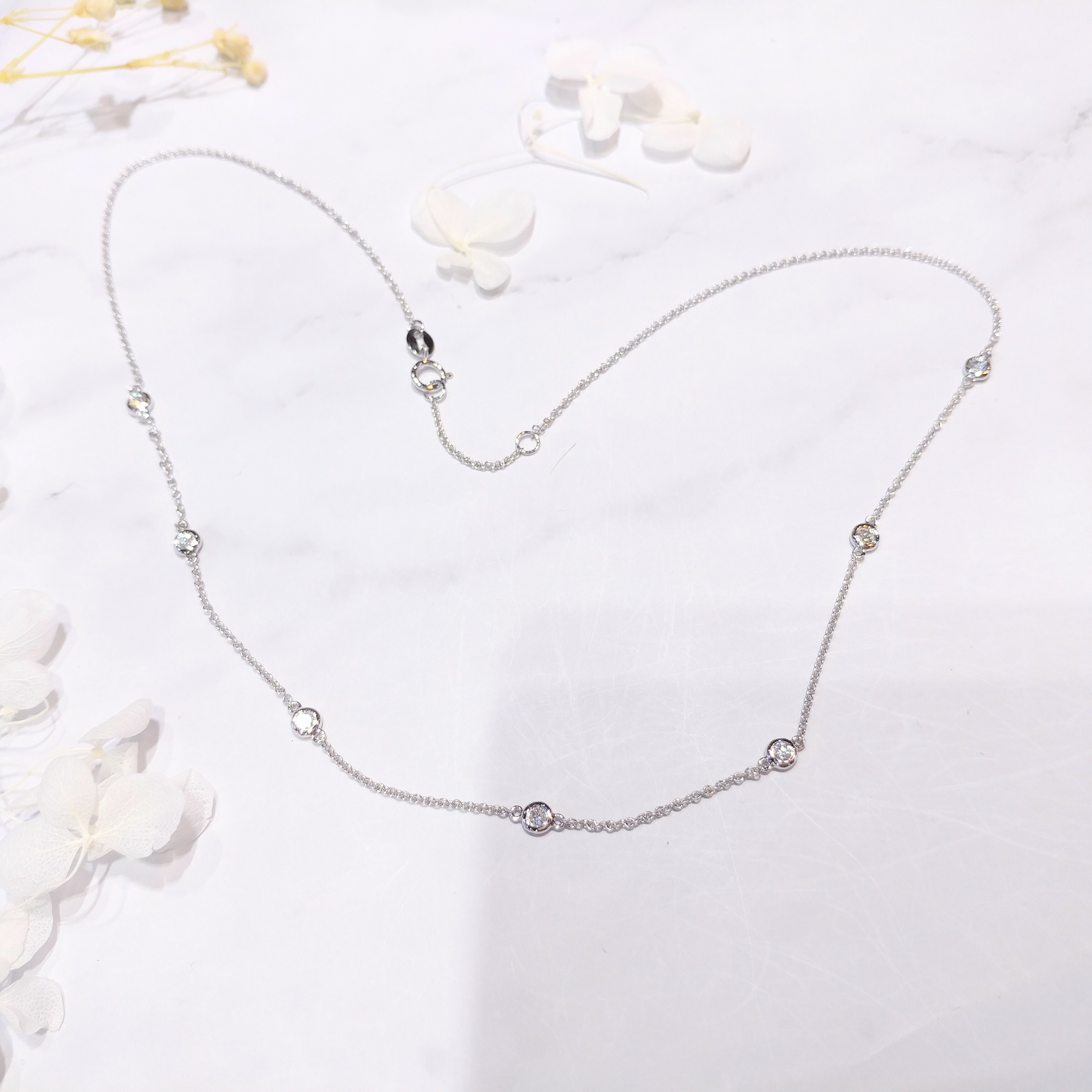 全新18K白金32份鑽石頸鍊