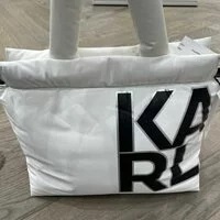 [S] KARL LAGERFELD 22UW3006, K/SOFT SMALL TOTE OFF WHITE, 8720092801706 (SKL241)