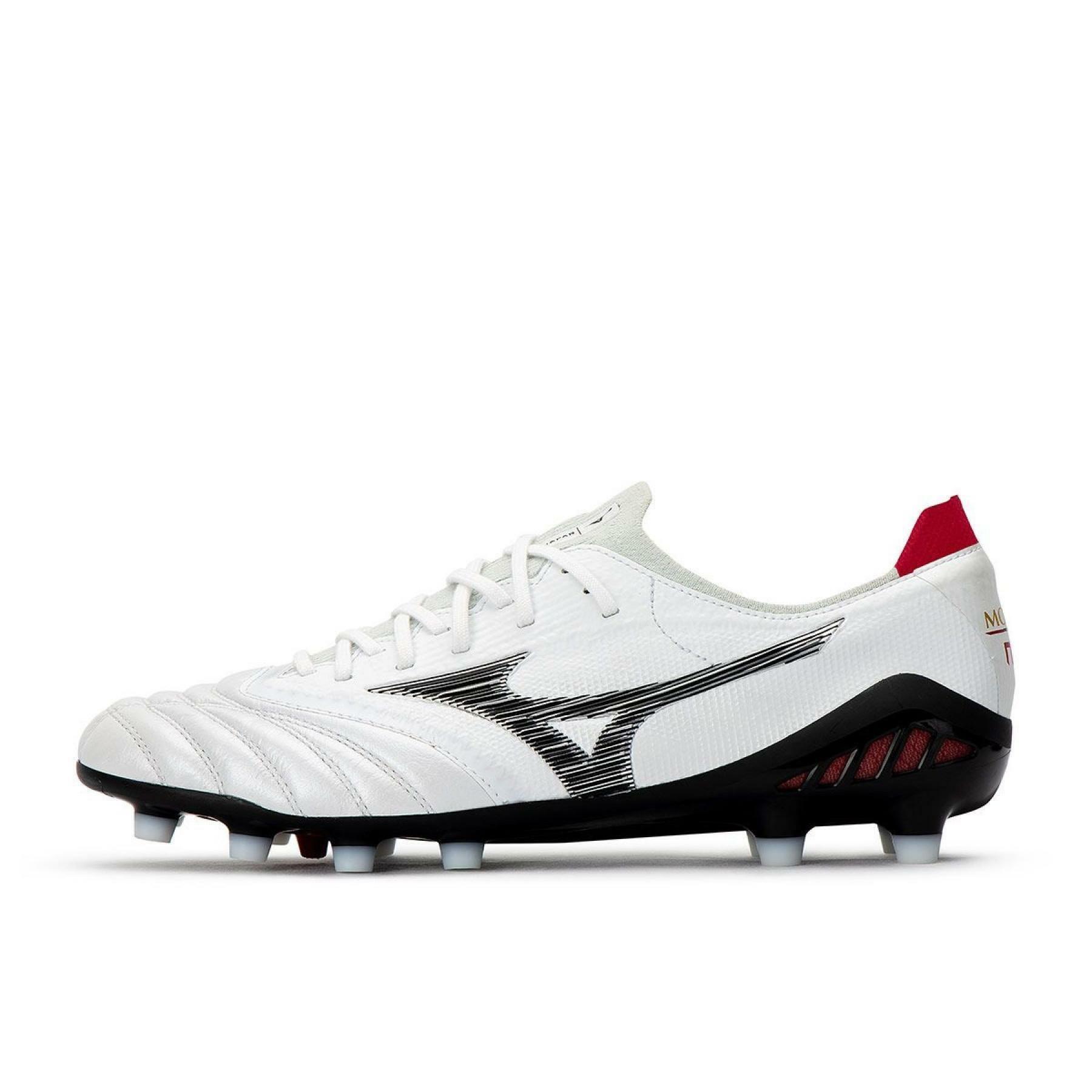 MIZUNO MORELIA NEO III β JAPAN 仿真草地/草地足球鞋 白色  (特價貨品，不設退換)