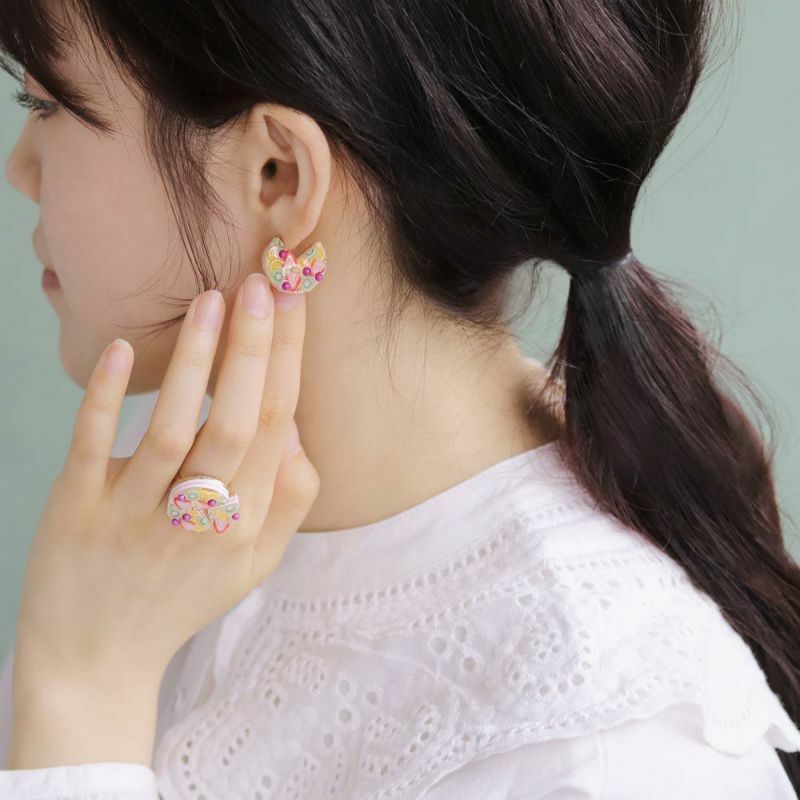 Ayatorie 巴伐利亞奶油甜點耳環/戒指